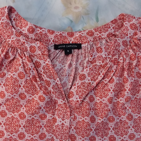 Anne Carson Red Pattern Blouse - Picture 12 of 13